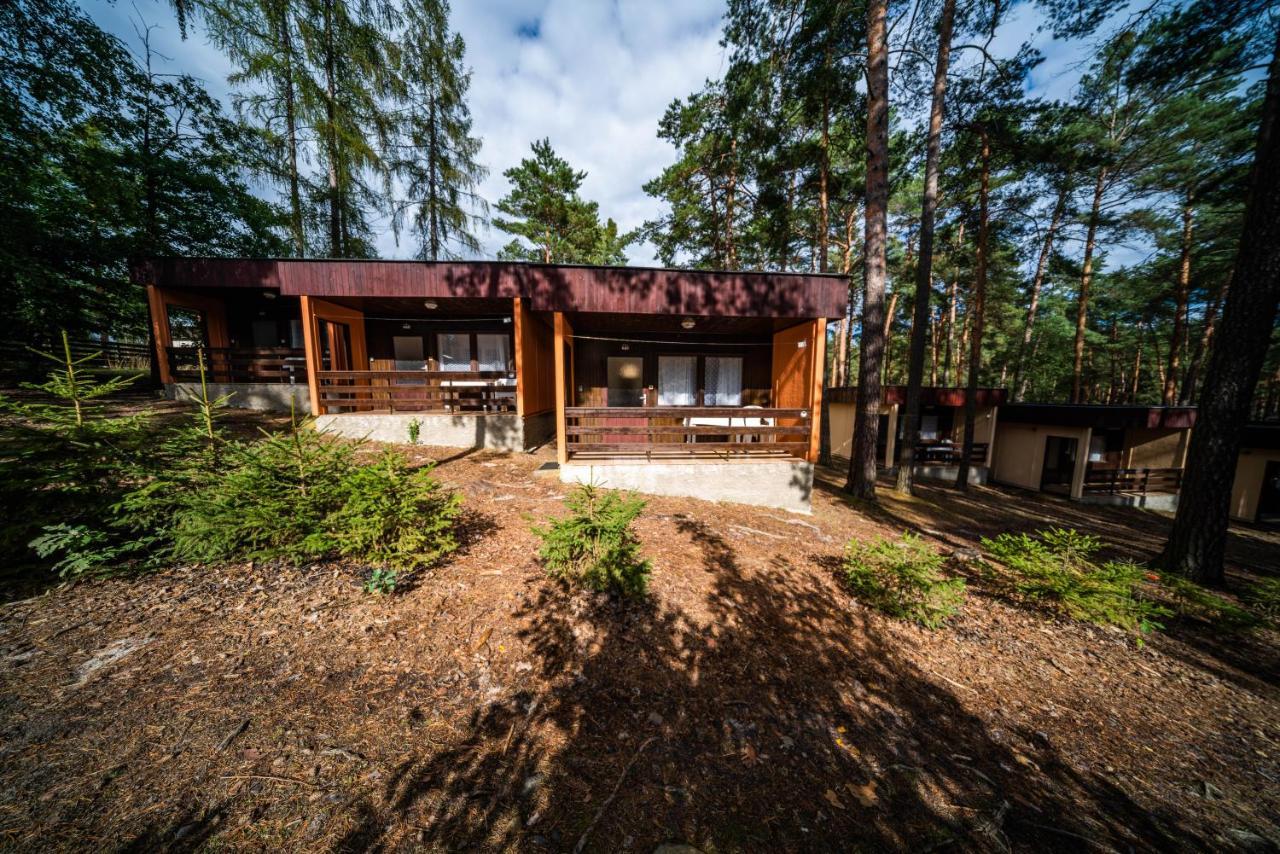 Chatky Maj Machovo Jezero Doksy  Exterior photo